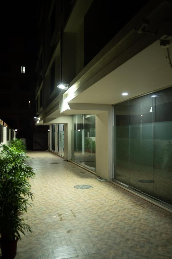 Nk7 Guest House โกลกาตา ภายนอก รูปภาพ