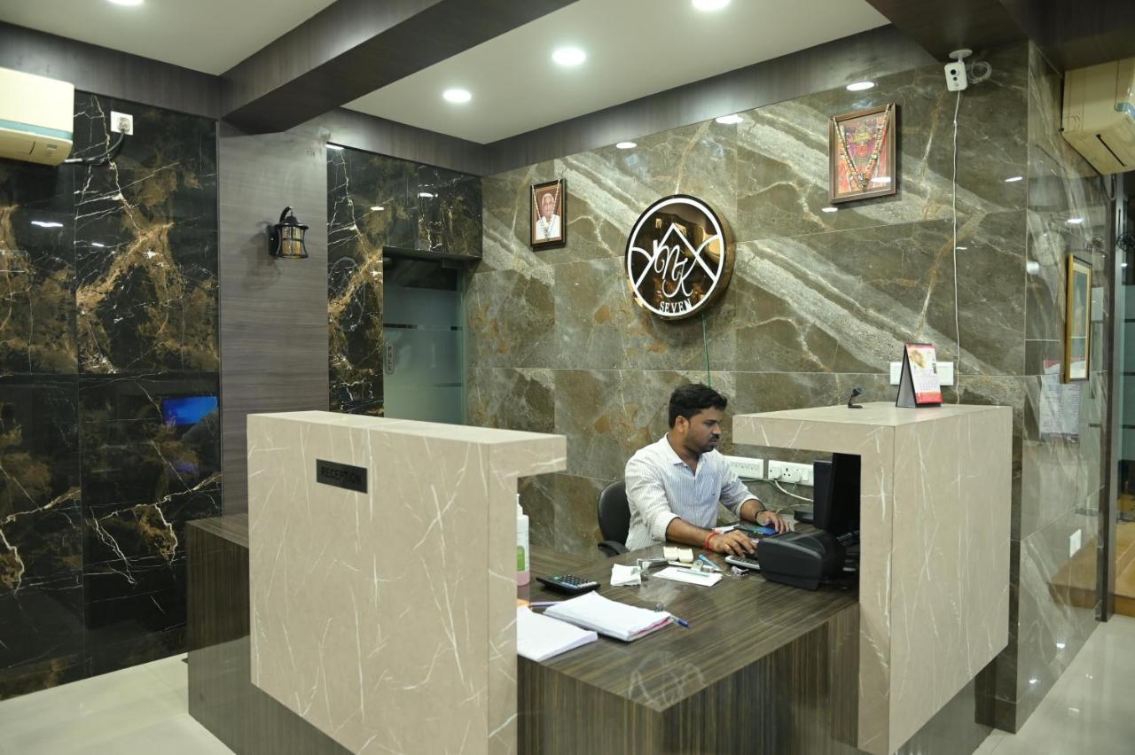 Nk7 Guest House โกลกาตา ภายนอก รูปภาพ